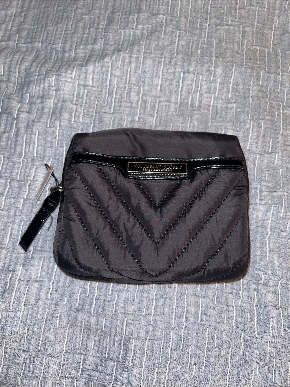 Brand New Victoria’s Secret Makeup Bag